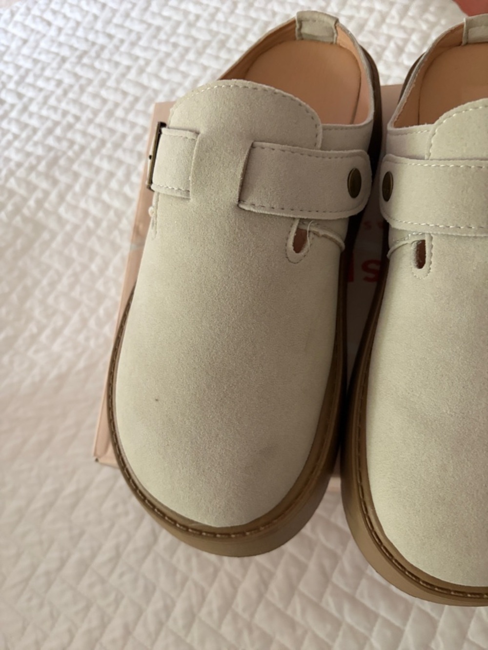 Easy Spirit Cream Platform Mule with Buckle (New) - Picture 8 of 14